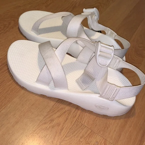NWOB Chaco Z/1 Classic Multisport Sandals, Size 9 ?preset=dw-large main image 3